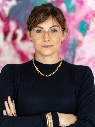 Dr. Anna Haas