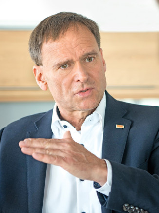 Helmut Gerhards 