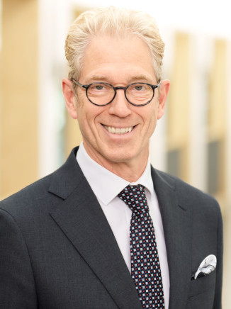 Dr. Andreas Gassen